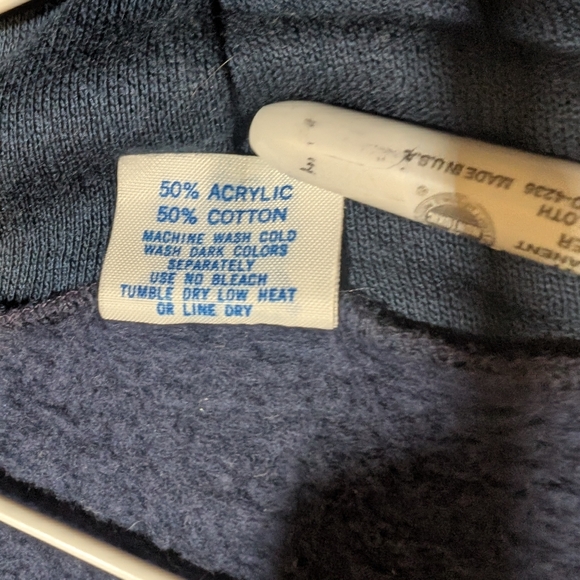 Vintage Adidas Men's L Full-Zip Hoodie - Navy - Picture 4 of 11